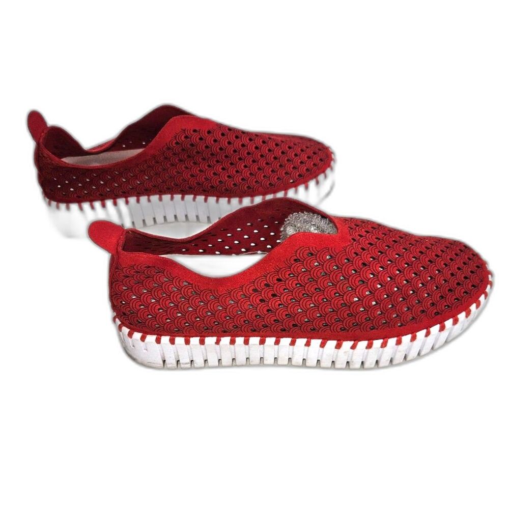 Ilse Jacobsen Tulip Red Perforated Nubuck Slip On Shoes Flats Size 40 US 9